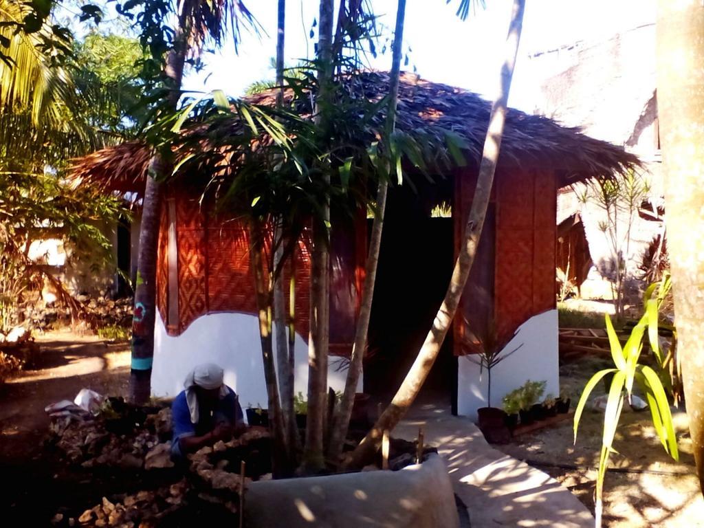 Lennon'S Place Backpacker Hostel Panglao Exteriér fotografie